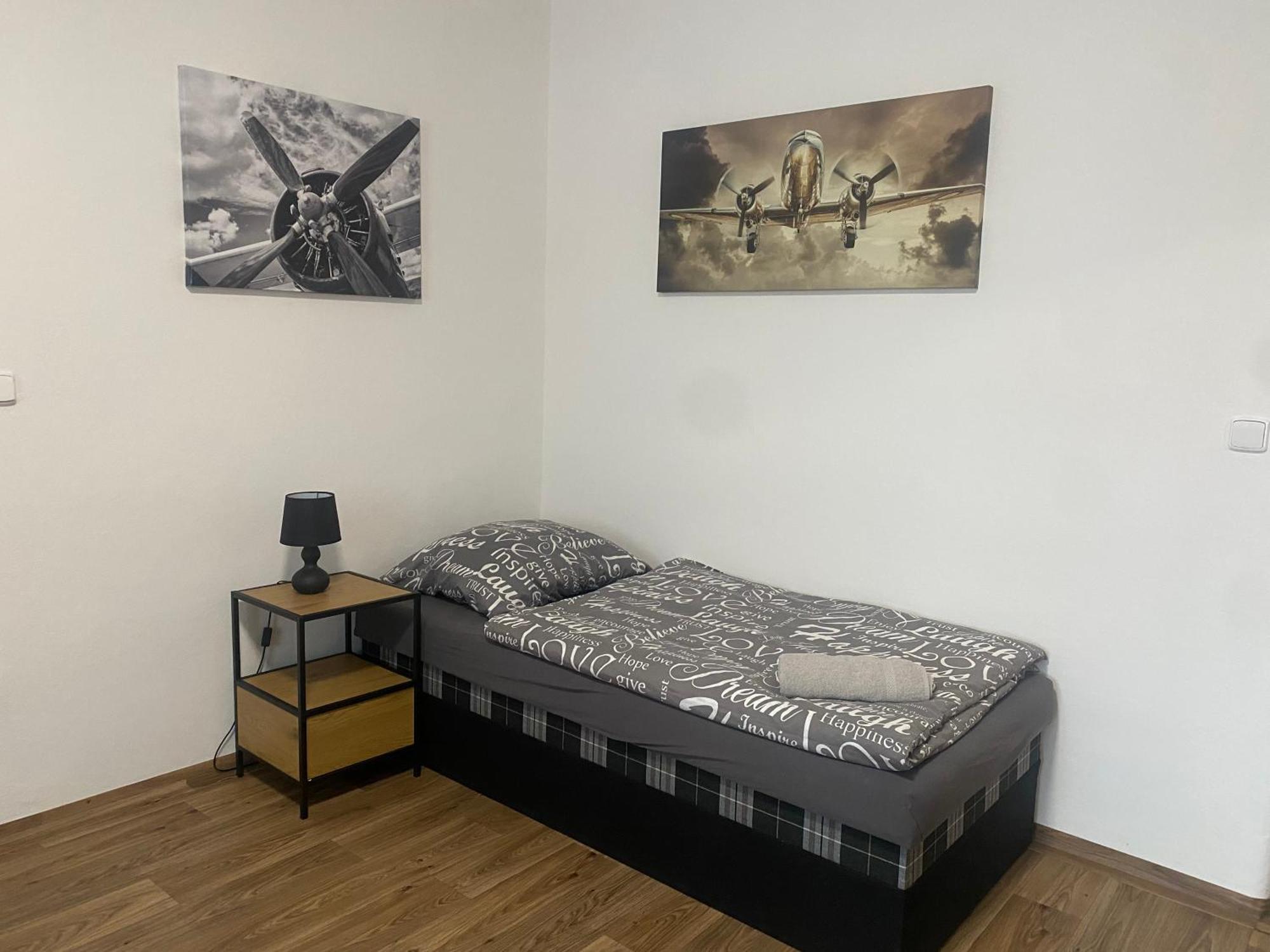 Cerna Ruze - Apartman 3 Pilzno Zewnętrze zdjęcie